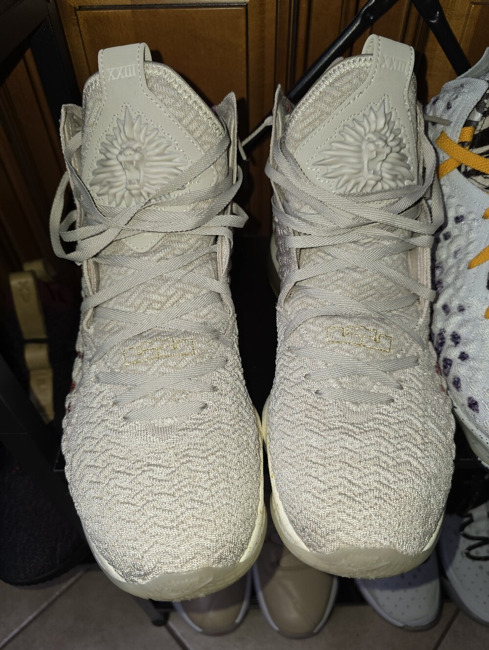 Nike LeBron 17 'Win/Win' Basketball Shoe -sz. 11